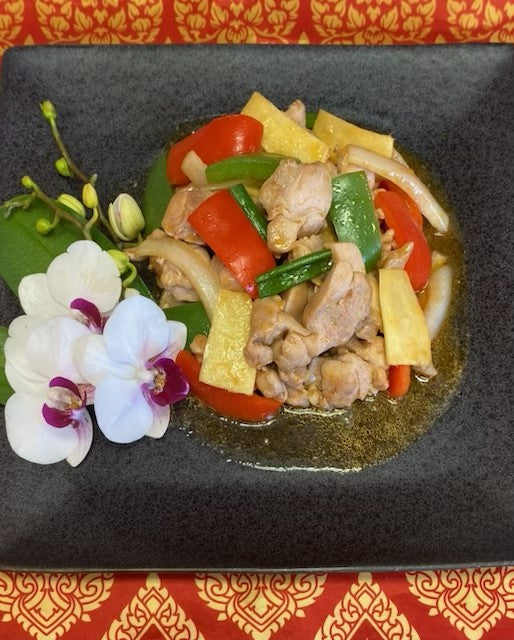 Ginger Chicken (Gai Pad Khing)